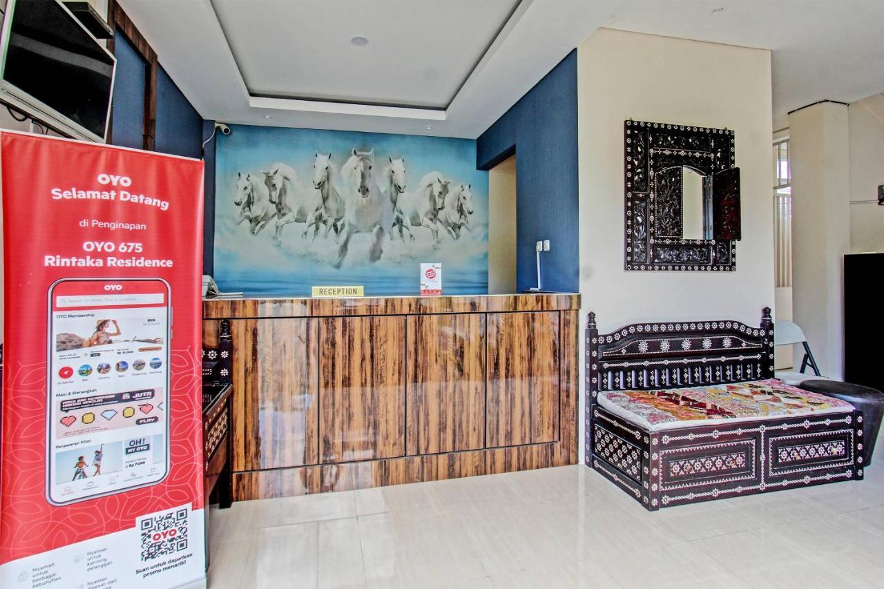 Capital O 91384 Rintaka Residence Senggigi Extérieur photo