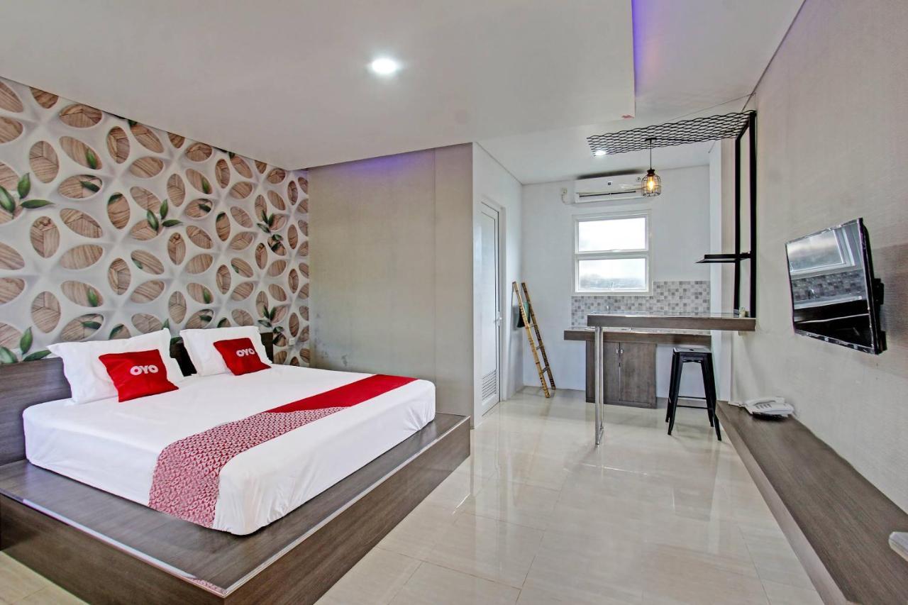 Capital O 91384 Rintaka Residence Senggigi Extérieur photo